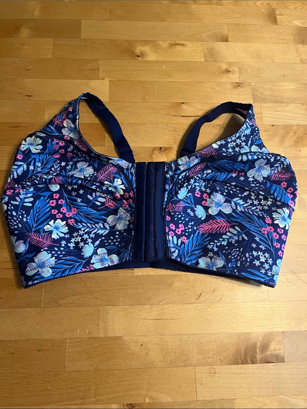 Catherine’s Comfort Choice Floral Front-Close Support Bra NWOT and 100% cotton